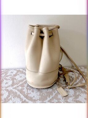 Coach Vintage Bixby Drawstring Bone Leather Sling Back Bag 9984